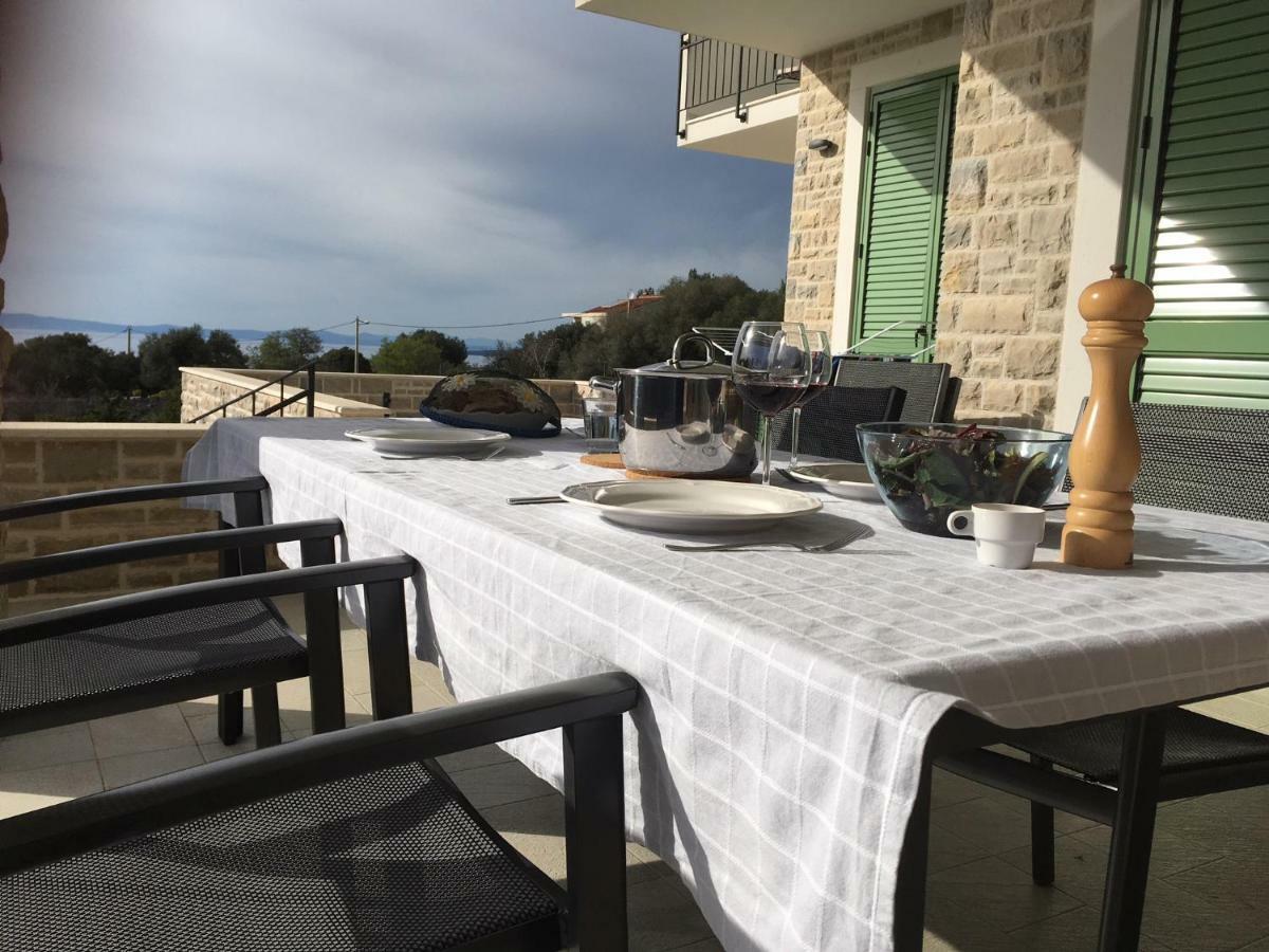 Villa Bramasole Lun Novalja Bagian luar foto
