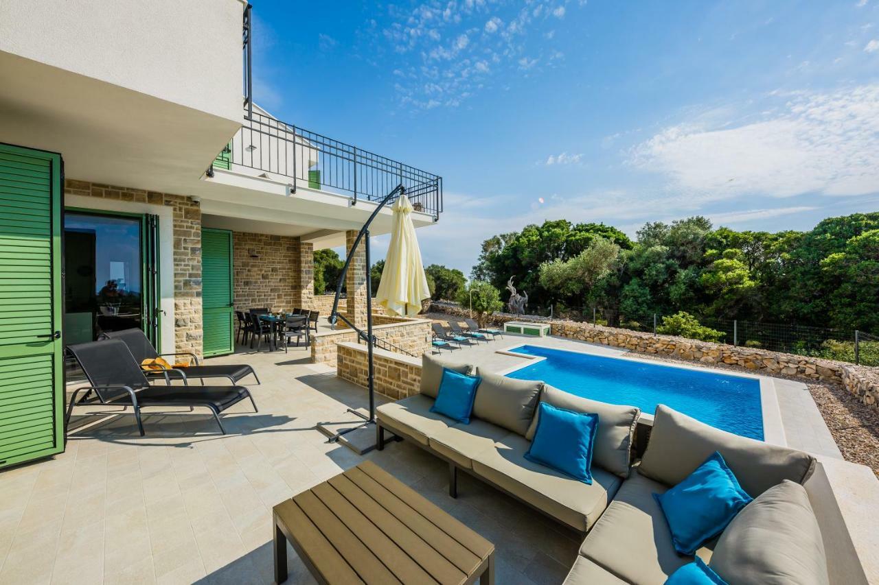 Villa Bramasole Lun Novalja Bagian luar foto